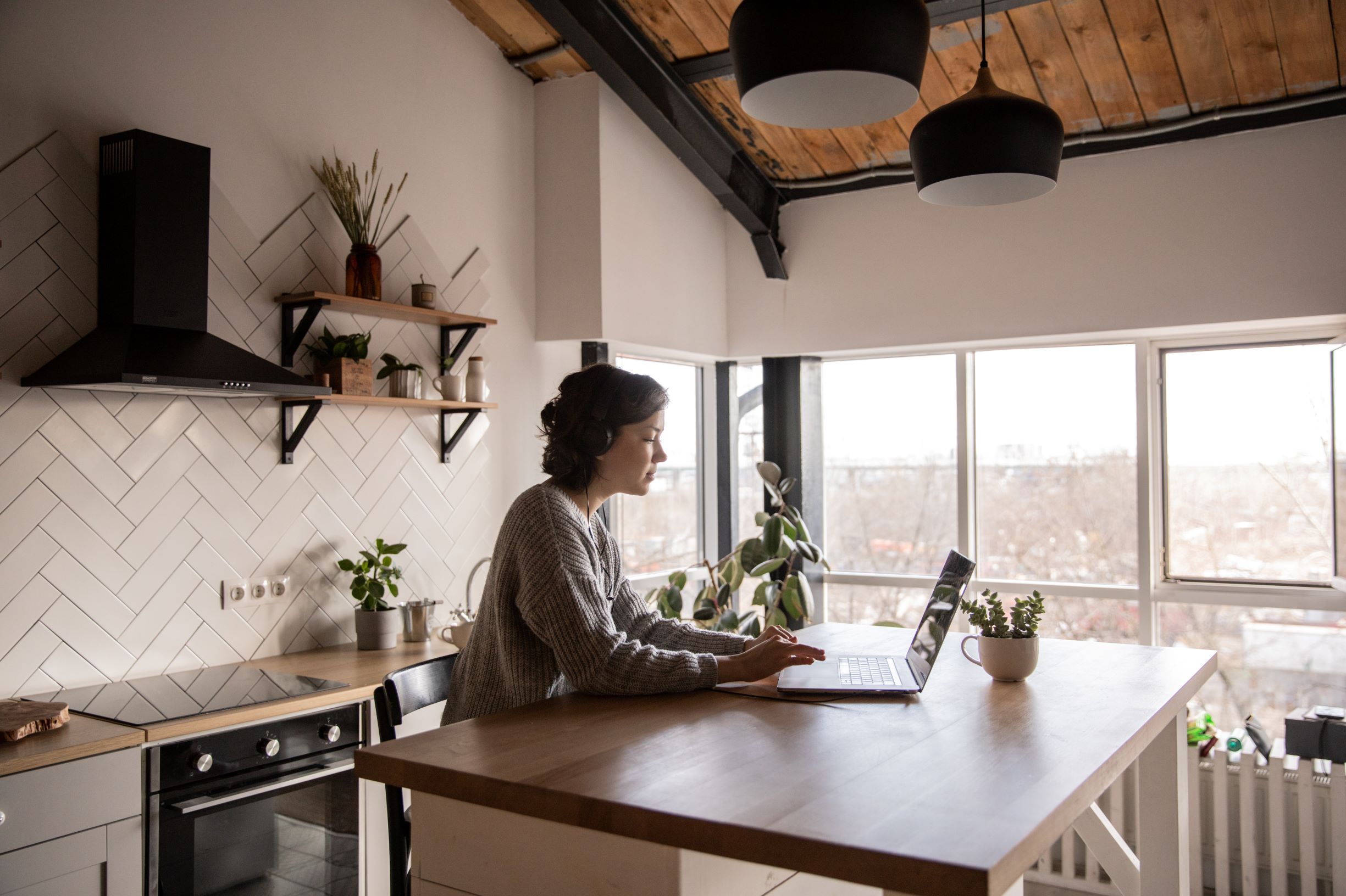 A girl preparing for a virtual interview